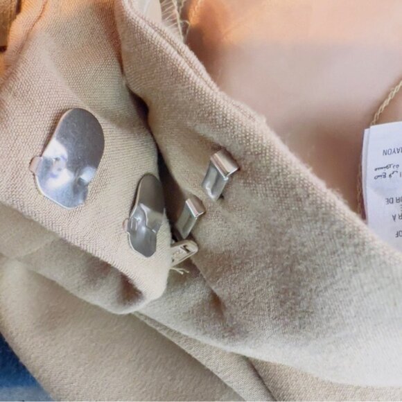 Alfani Size 4 (Minor Flaw small ink mark) Tan Wide Leg Slacks w/Faux Pockets - Picture 6 of 9